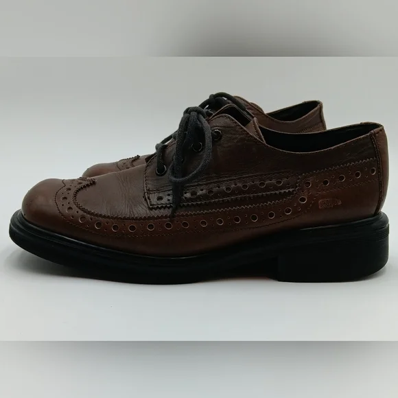 *Dr Martens | Vintage Y2K Chunky Heel Brogues Oxfords 9749 Size 11UK/12US Dr MartensVintage Y2K Chunky Heel Brogues Oxfords 9749 Size  main image 3